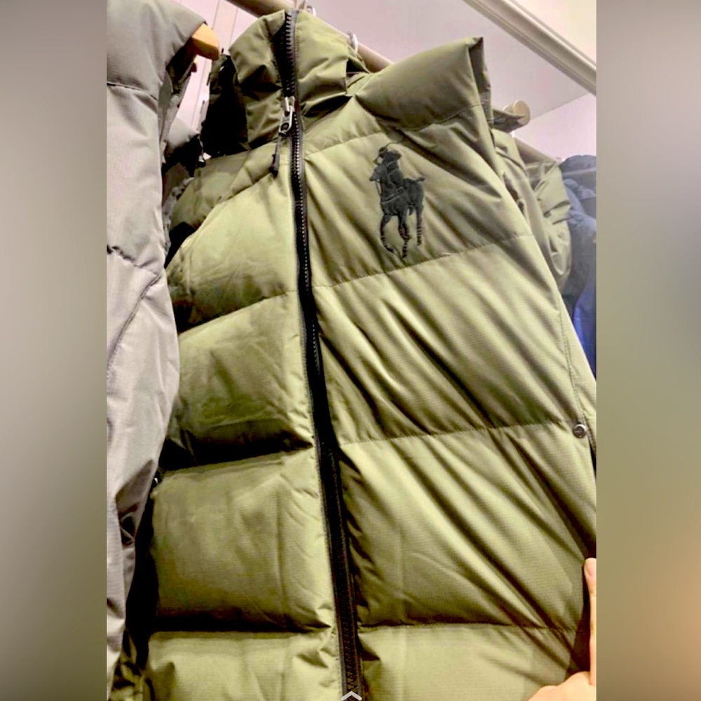 WANTED NOT FOR SALE looking for polo puffer big pony gillet in small or medium